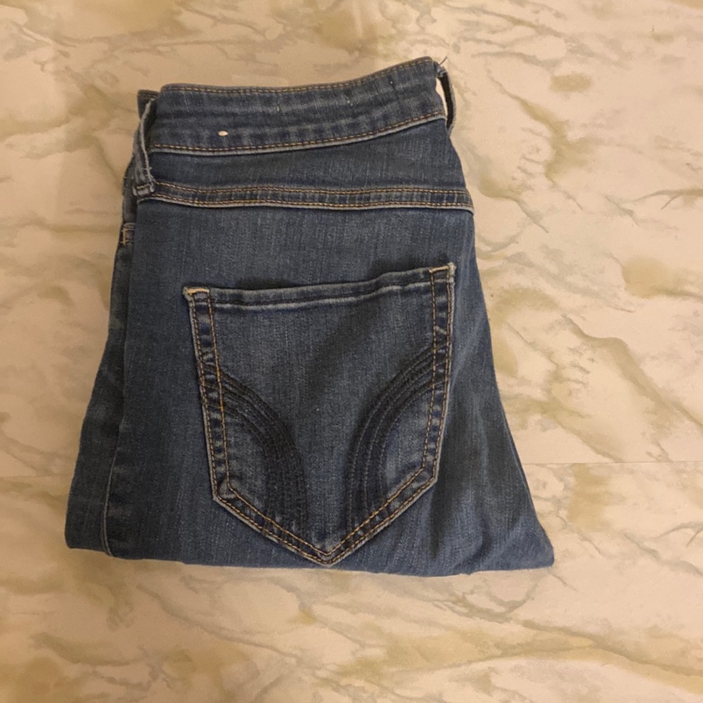 3/$15 Hollister Jeans
